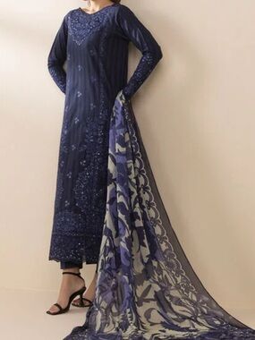 Sapphire 3 piece suit